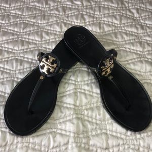 Tory Burch black size 9 mini Miller jelly thong